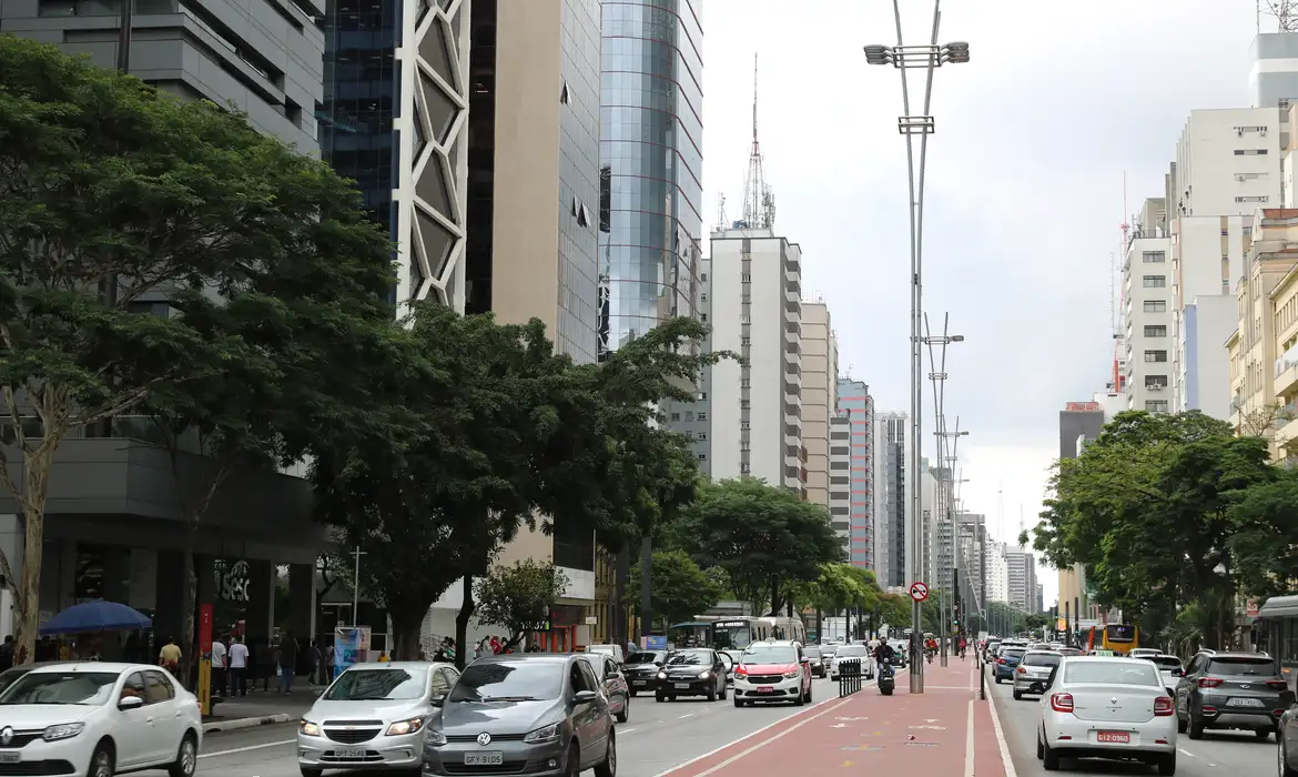 Fim da escala 6x1 e redução de jornada são temas do 1º de Maio 