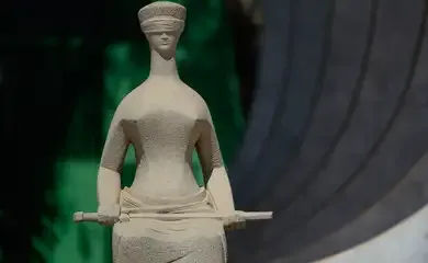 Barroso promove almoço com Lira e Pacheco no STF