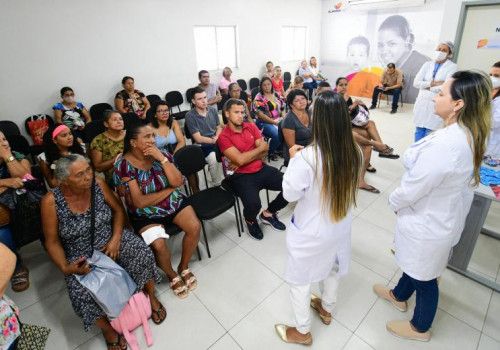 Clínicas da Família realizam conscientização sobre prevenção das ISTs durante o carnaval