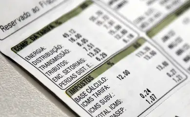 Pequenas e médias empresas já podem contratar energia no mercado livre