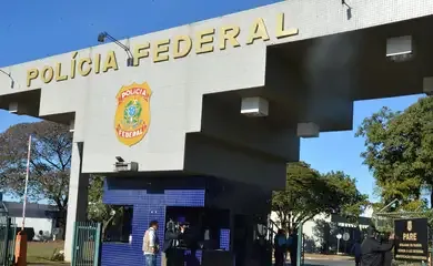 PF busca suspeito de criar perfil falso de Lewandowski em rede social