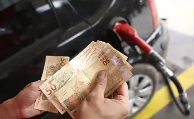 Dia Livre de Impostos reforça debate sobre reforma tributária