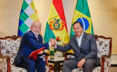 "Não existe saída individual na América do Sul", diz Lula na Bolívia