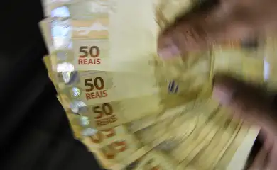 Mais de 1,45 mi de famílias passaram a ter dívidas nos últimos anos