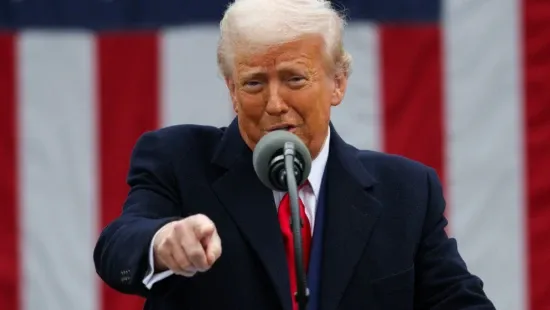 China defende diálogo para acordo com EUA; Bolsas disparam com pausa tarifária de Trump