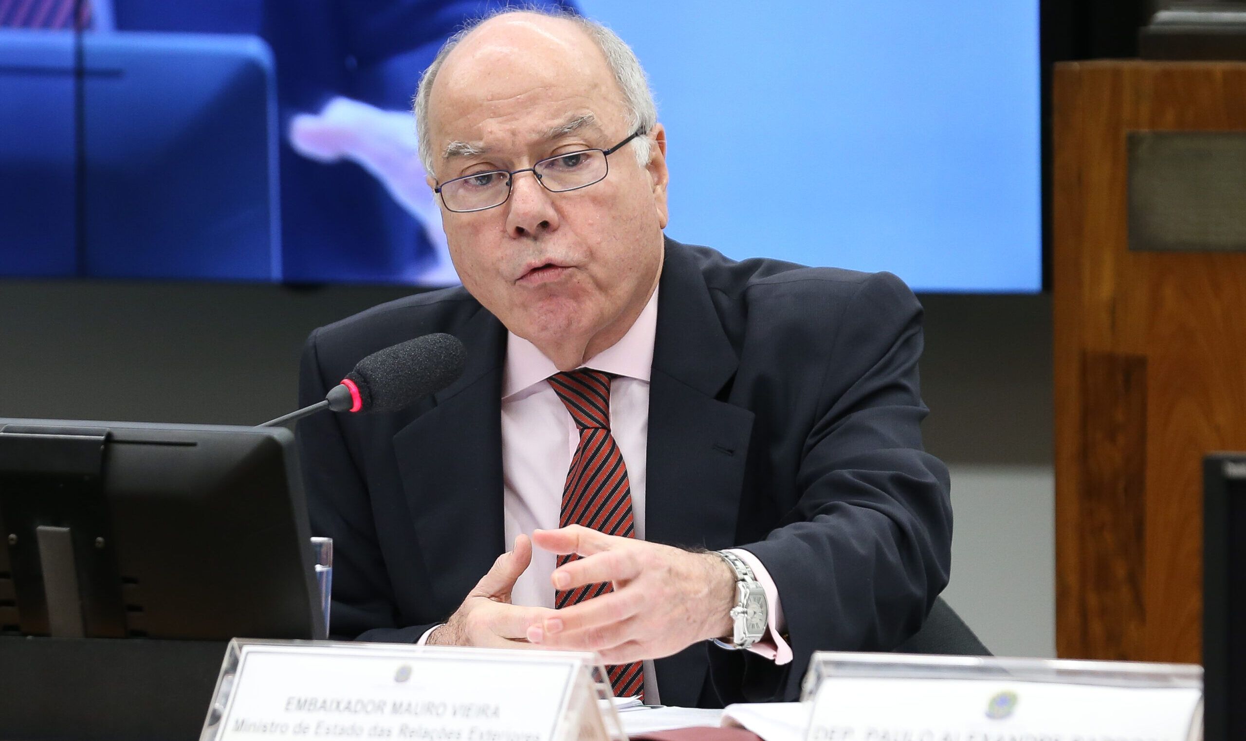 Chanceler Mauro Vieira acusa colega israelense de dar declarações ‘mentirosas’ e ‘revoltantes’