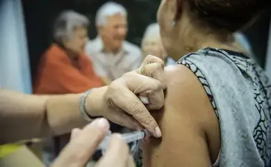 Idosos são os mais atingidos por infecções do vírus da gripe