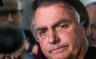 Justiça autoriza prosseguimento de processo contra Bolsonaro