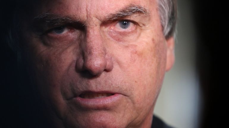 Moraes nega pedido de Bolsonaro para entregar defesa em 83 dias