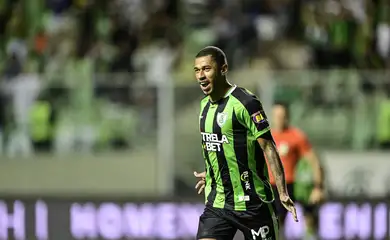 América-MG derrota Ponte Preta e assume liderança da Série B