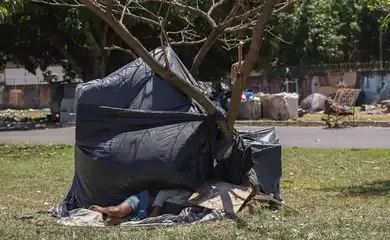 Desemprego e brigas familiares atingem população em situação de rua