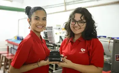 Torneio de "sumô robô” no Japão tem final entre estudantes brasileiros