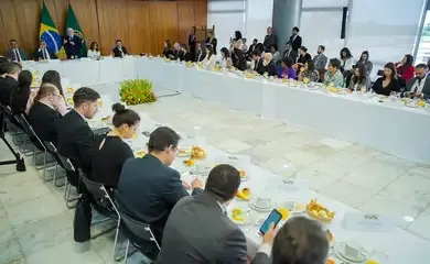 Casos de violência contra jornalistas têm queda de 51% em 2023