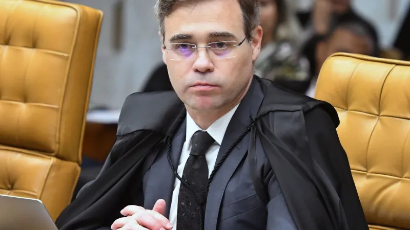 Mendonça diz que deixará sociedade no Instituto Iter