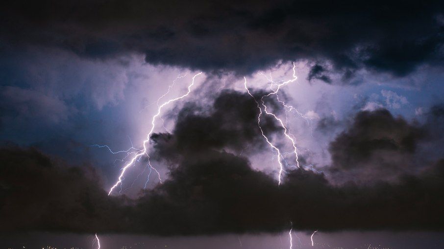 Clima para sexta-feira (28): tempestades em diversas regiões