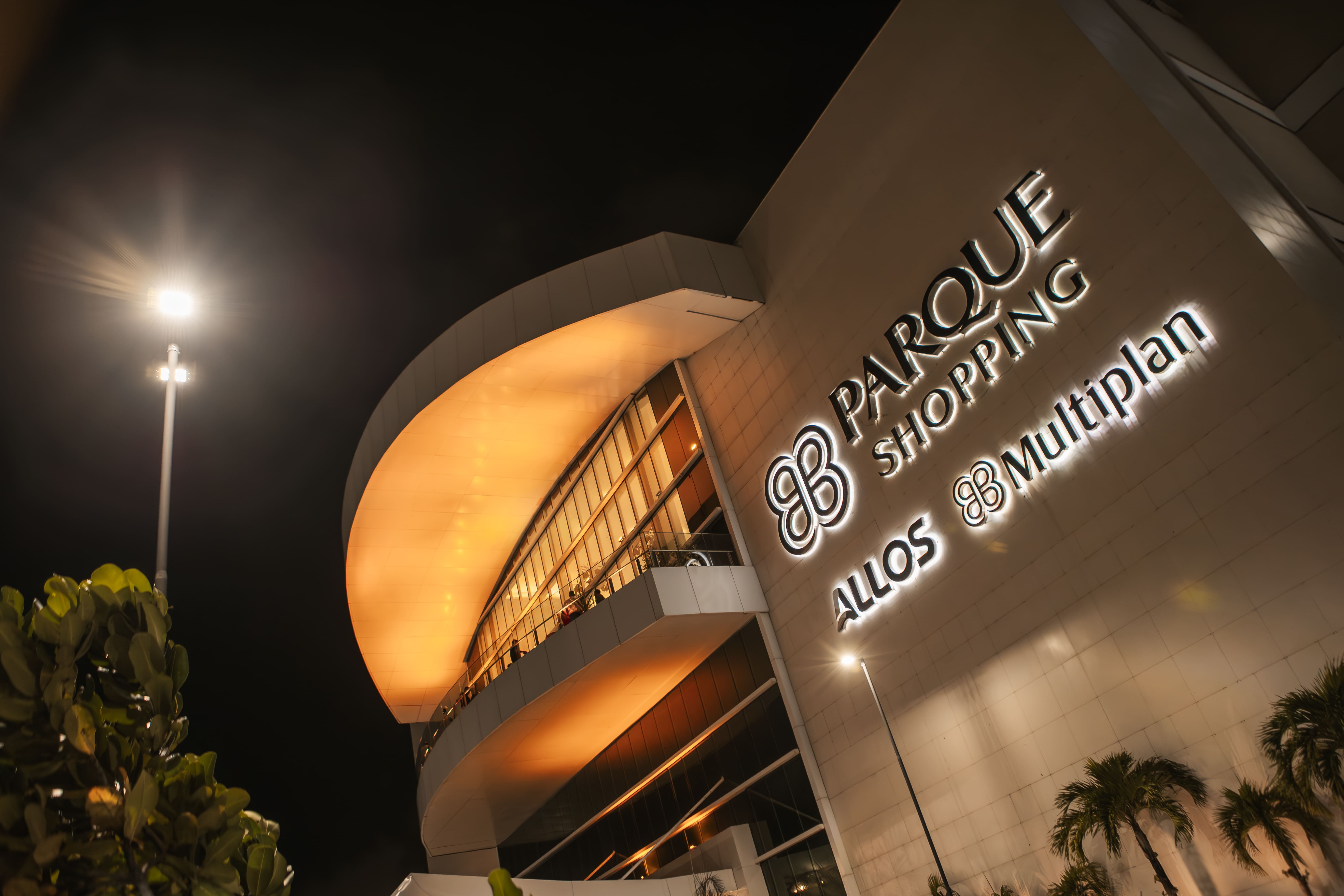 Campanha de Dia dos Pais do Parque Shopping terá brinde personalizado na hora