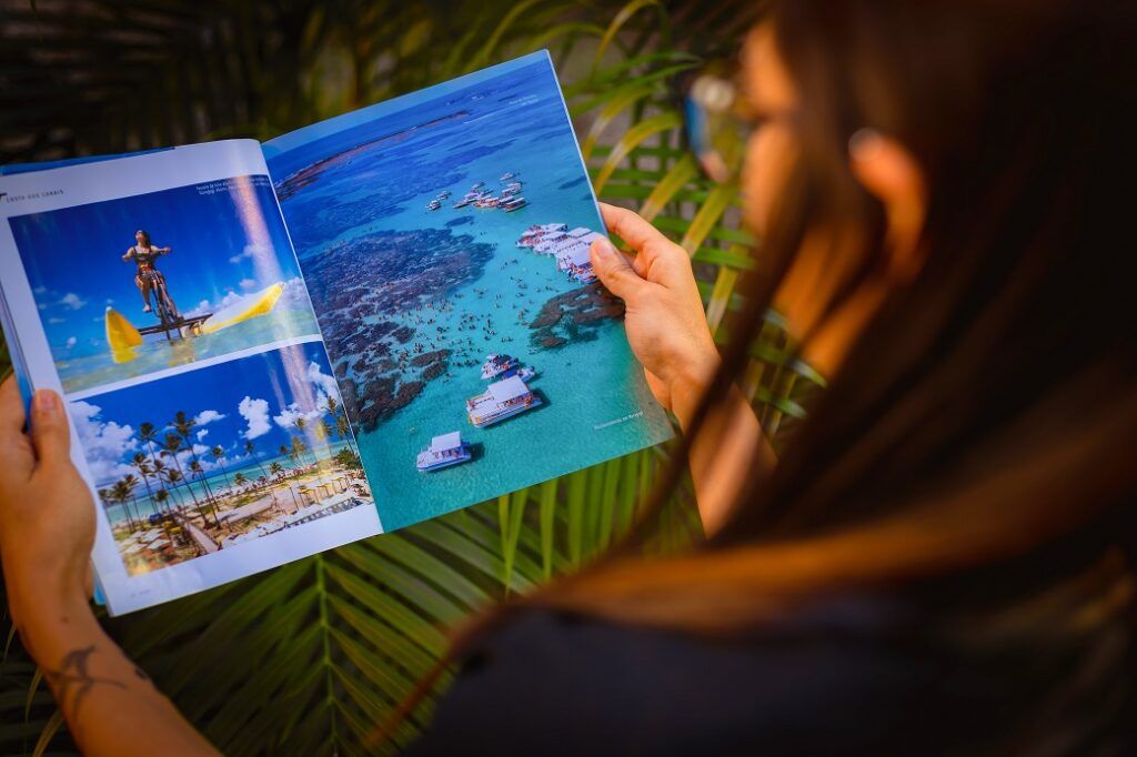 Revista de bordo da Azul apresenta belezas de Alagoas