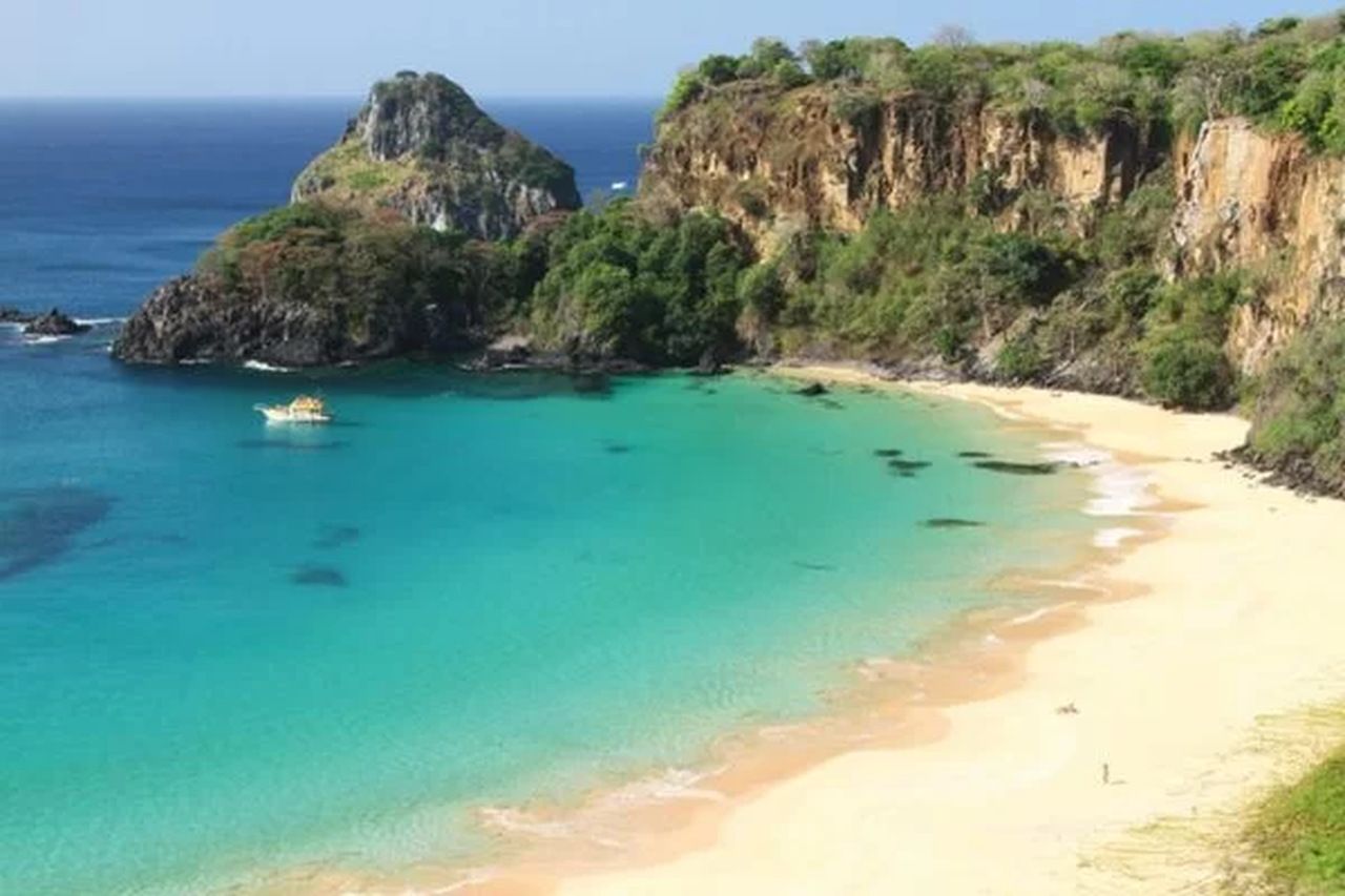 Praia em Fernando de Noronha é a melhor do mundo pela 6ª vez, diz site