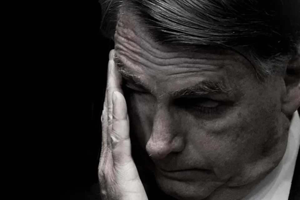 TSE torna Bolsonaro inelegível até 2030 por abuso de poder político
