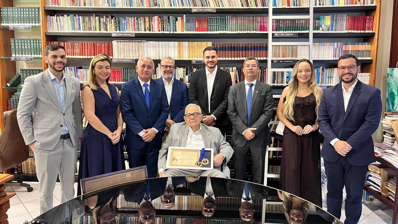 Sindicato dos Advogados de Alagoas homenageia o jurista Marcos Bernardes de Mello pelos 70 anos dedicados à advocacia