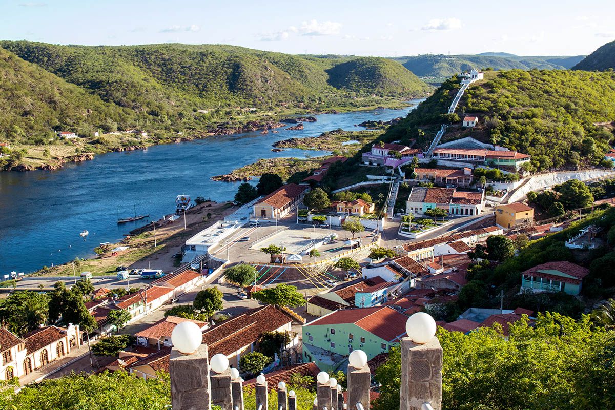 Vale a pena viajar para Piranhas no Alagoas? Descubra os encantos desta cidade histórica