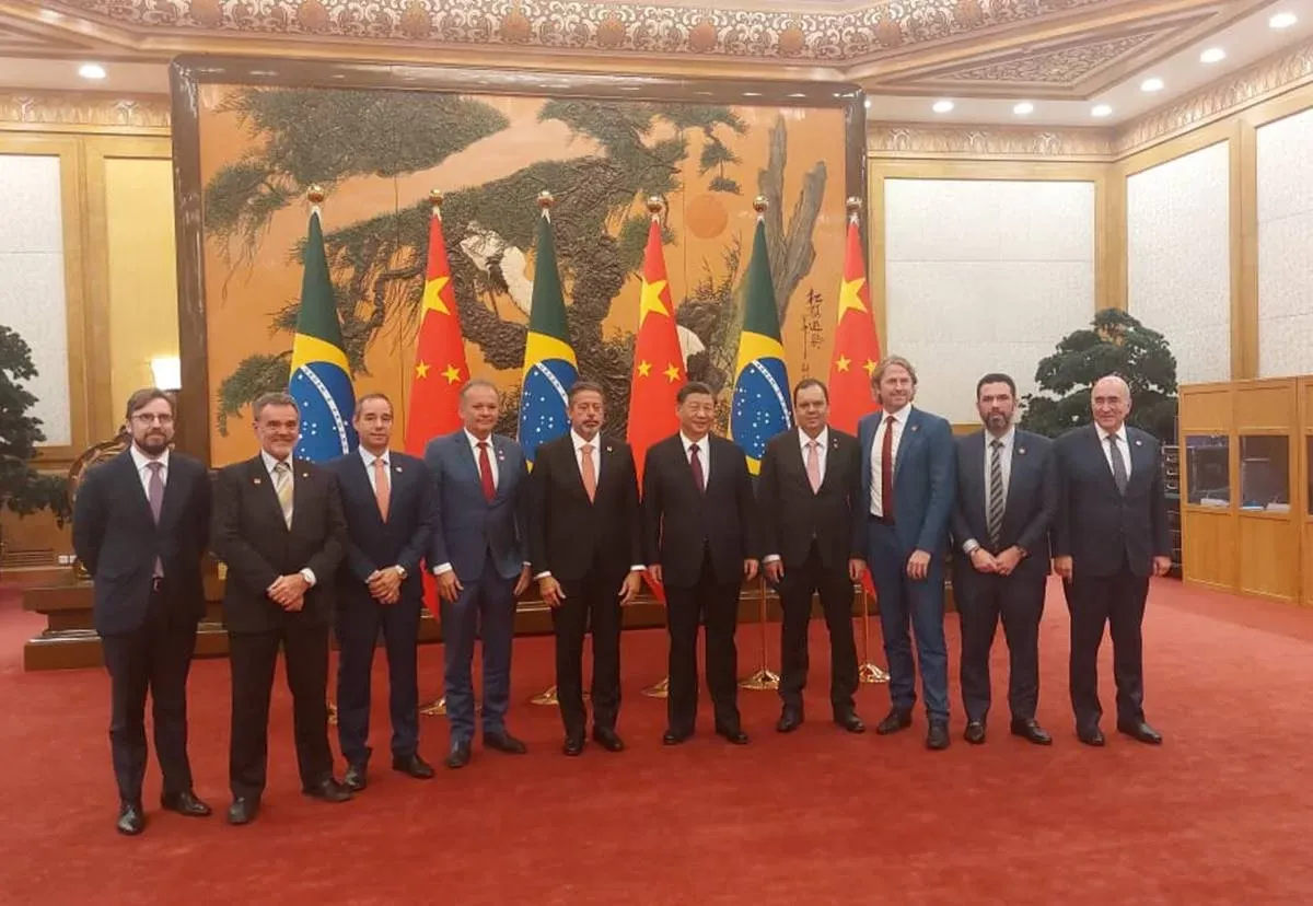 Arthur Lira é recebido por Xi Jinping, presidente da China