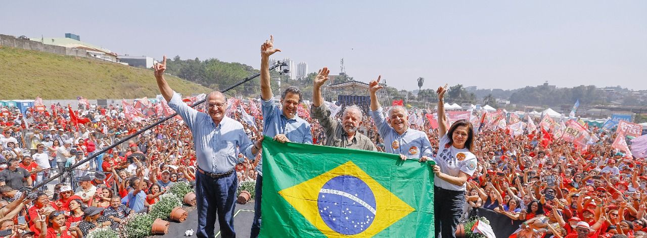 Lula: “Eu quero o povo ‘armado’ de livro, sabedoria e cultura”