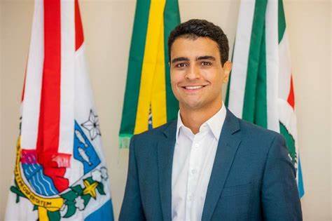 Quem é JHC, candidato à reeleição para prefeito de Maceió
