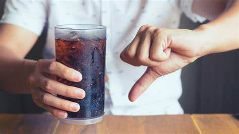 10 coisas que acontecem no corpo de quem para de beber refrigerante