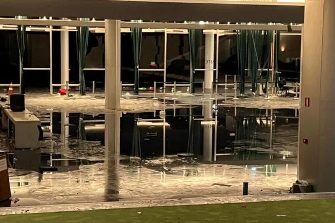 Prejuízo causado por terroristas na Câmara supera R$ 3 milhões