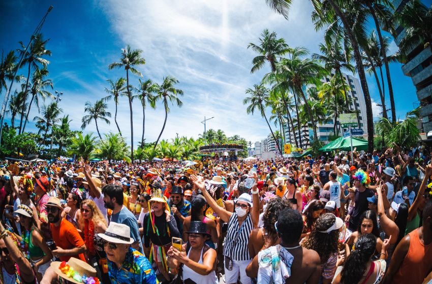 Terceiro dia de carnaval potencializa o turismo cultural de Maceió; veja programação desta segunda (20)