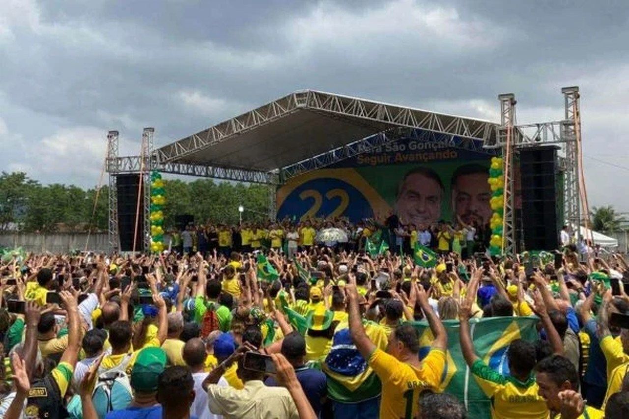 Celulares somem em ato de Bolsonaro no RJ: “Bolsonarista não rouba”
