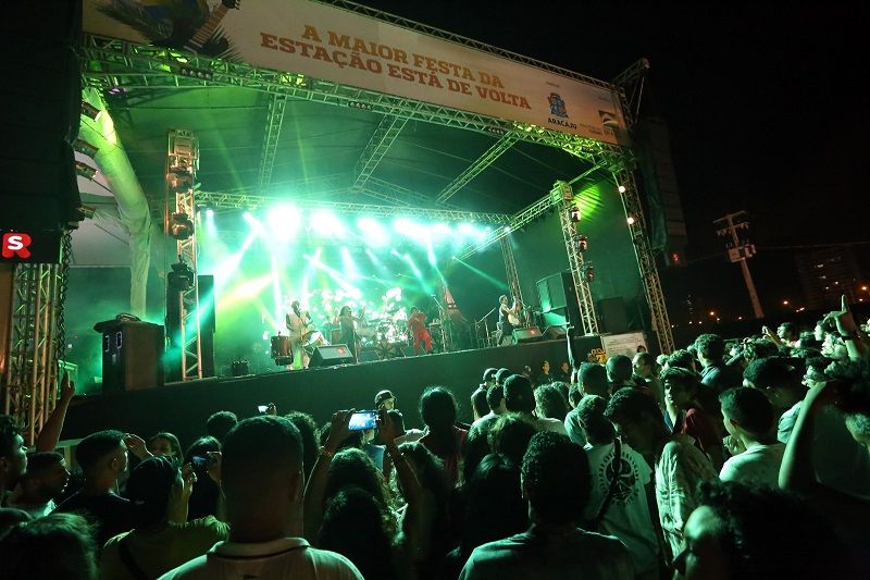 Projeto Verão promove festas com atrações nacionais em Aracaju