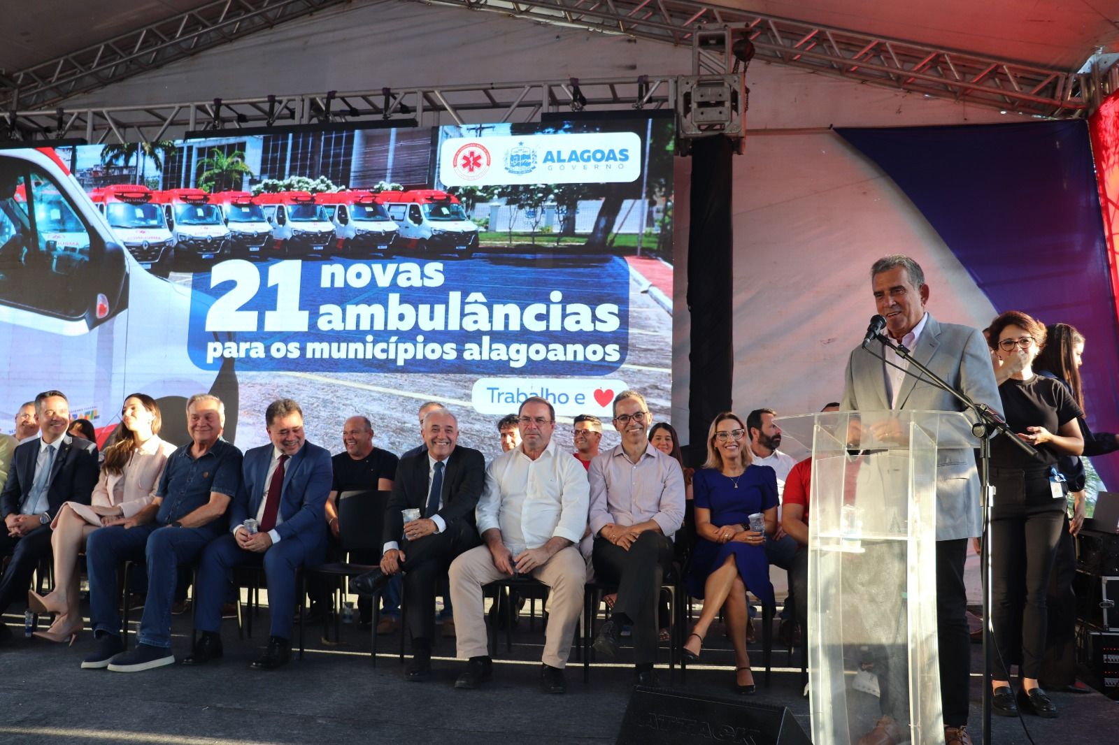 Municípios alagoanos recebem novas ambulâncias do Samu 