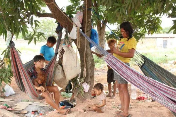 Militares vão distribuir mais de 12 mil cestas básicas aos Yanomami