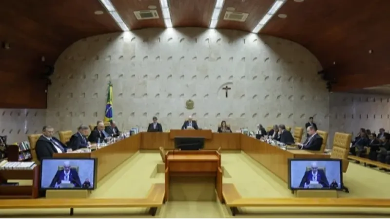 Datafolha: 55% veem envolvimento de ministros do STF no caso Banco Master