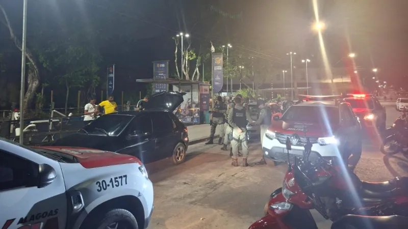Operação Na Base do Sossego reforça segurança e resulta em prisões em Maceió