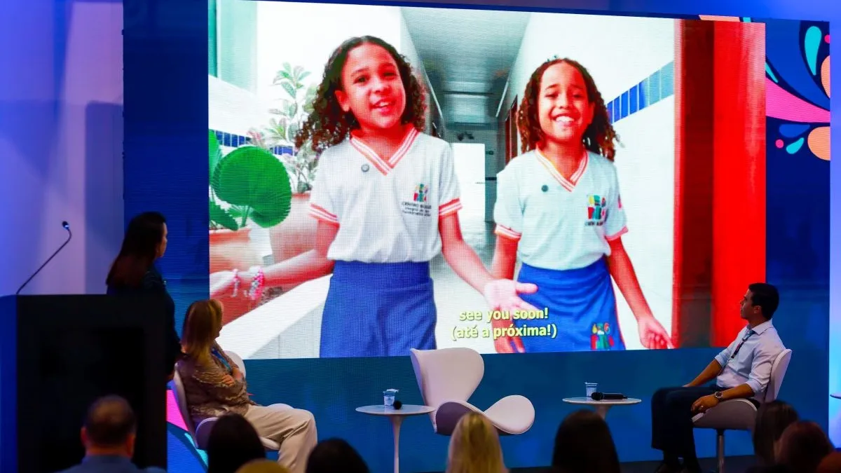 Escola pública: metodologia bilíngue implantada em AL é reconhecida como prática inovadora
