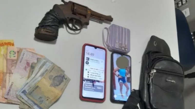 PM prende homem suspeito de assalto a van na Durval de Góes Monteiro