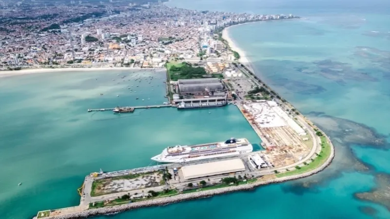 Maceió se destaca entre os destinos mais buscados por turistas estrangeiros no Brasil, aponta KAYAK