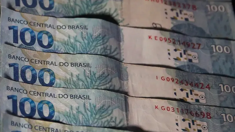 Saiba como resgatar dinheiro investido no Banco Master