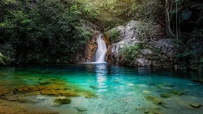 Cinco rotas para fugir do óbvio no Ano Novo