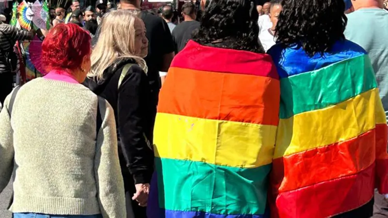 Monitoramento aponta 13 mil ataques a contas de candidaturas LGBT+
