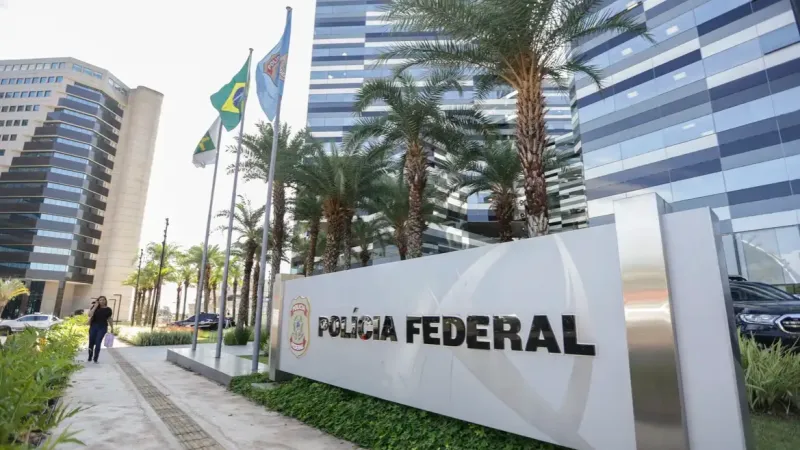 Em ação com a Interpol, PF prende em Dubai hacker do caso Banco Master