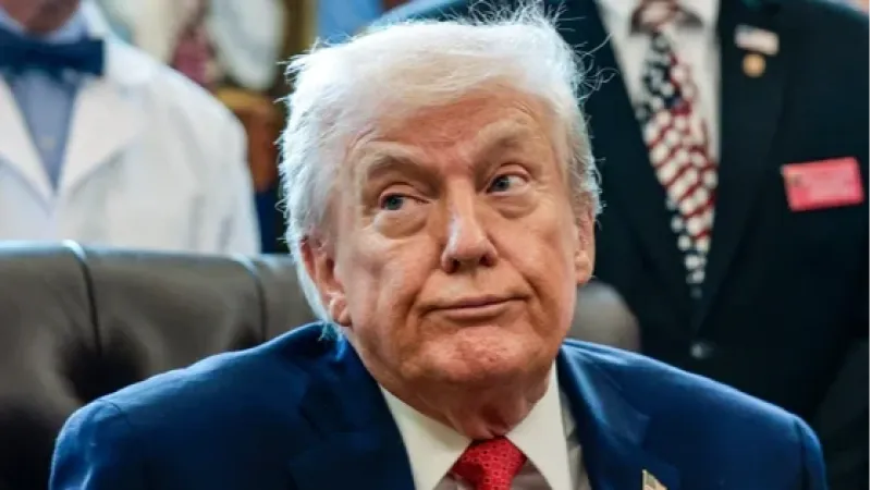 Trump diz que é momento de virar a página do escândalo de Epstein