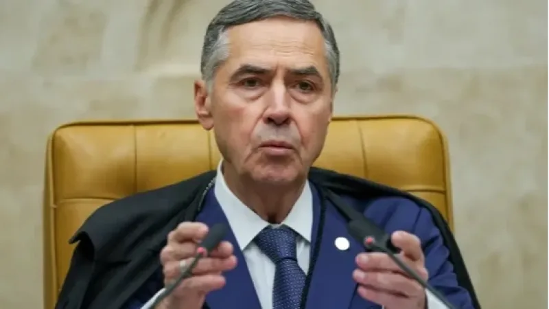 Barroso é internado após passar mal em Brasília