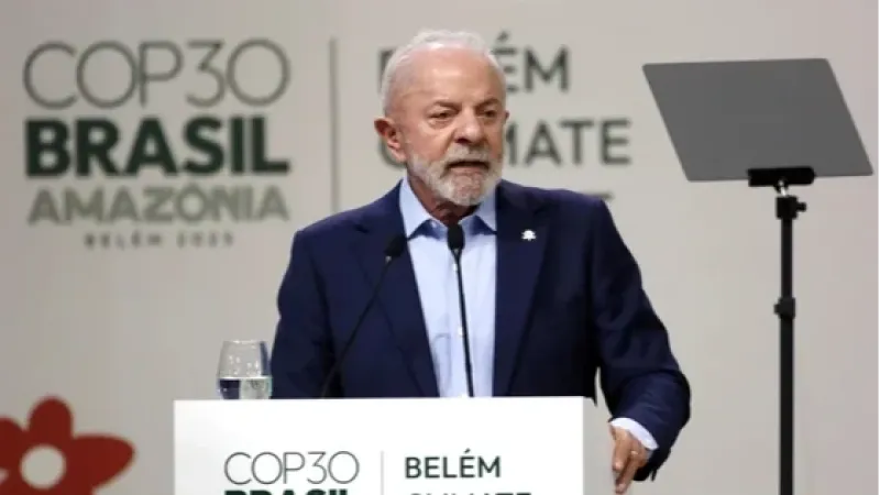 Lula pressiona negociadores para um acordo climático antecipado na cúpula da COP30