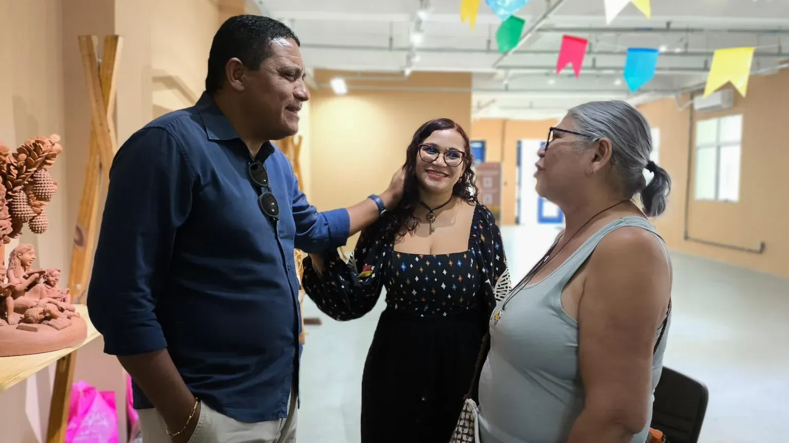 Artesãos do Alagoas Feita à Mão embarcam rumo à Fenearte