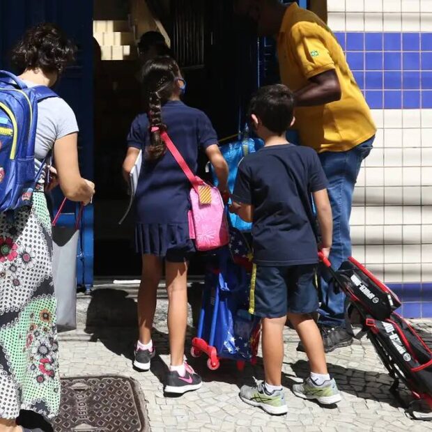 Calor leva Justiça a adiar início das aulas no Rio Grande do Sul