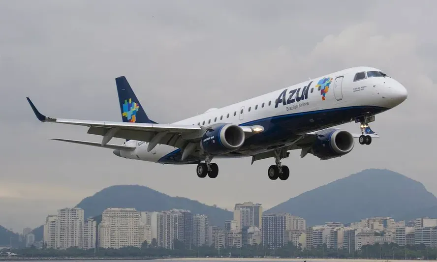 Azul suspende voos diretos para 7 destinos a partir do Rio